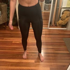 SOLD ❌❌❌Lululemon legging with side zippers